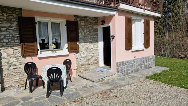 Ferienwohnung Cascina Del Galin Lanzo dʼIntelvi Exterior foto